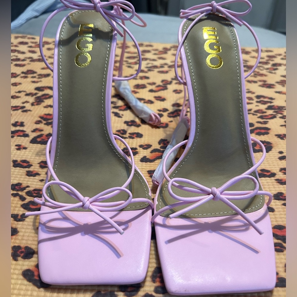 EGO Pale Pink Bow 🎀 Heels